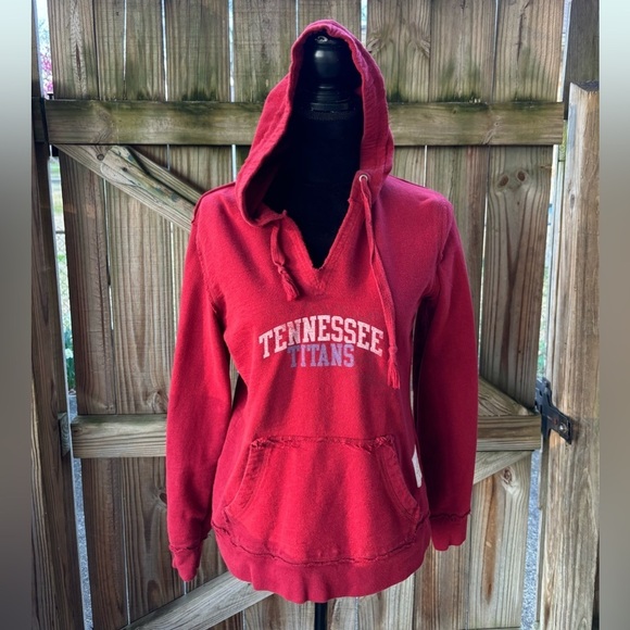 Tennessee Titans Red Long Sleeve Pullover Sweatshirt Hoodie Size M - Picture 8 of 8